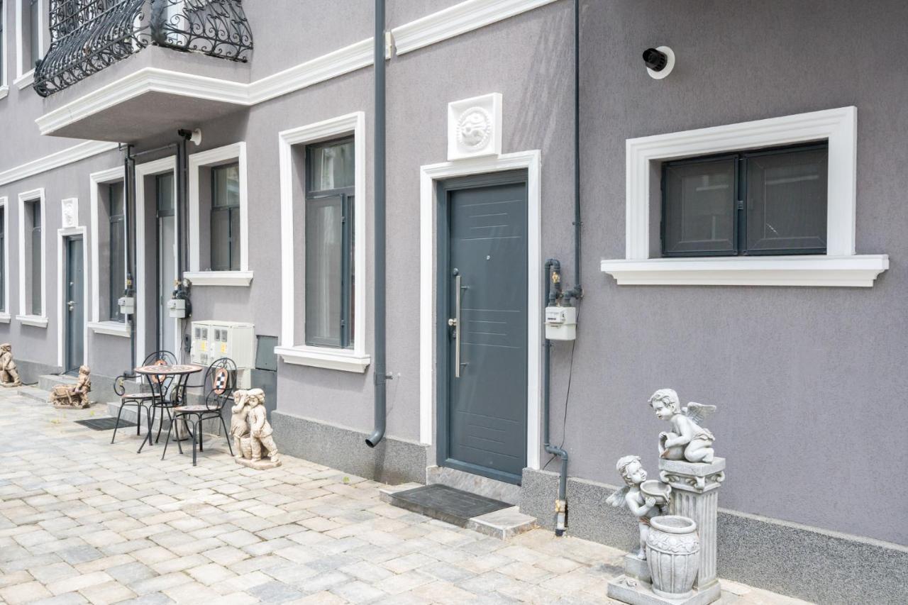 Blue-Line-Apartment-Unirii Bukurešť Exteriér fotografie